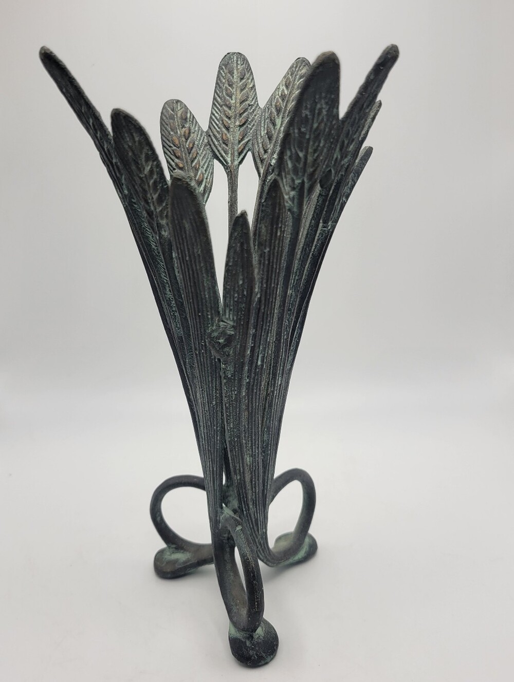 Vintage Art Deco Metal Vase w/o Glass Insert Metal Leaves Design 7.5" Tall